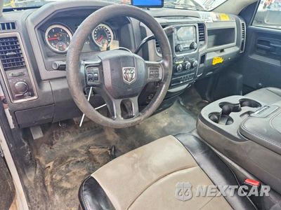 Zdjęcie 8 z 13 samochodu: 2015 RAM 5500 BUCKET TRUCK VIN:3C7WRMAL0FG577974 - miniatura