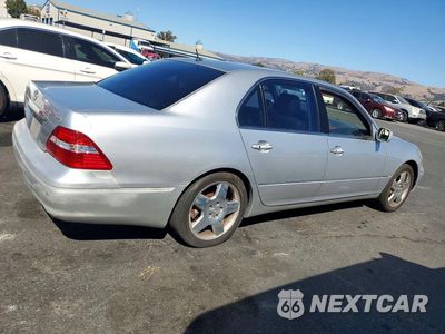 Trzecie zdjęcie samochodu z tyłu: 2004 LEXUS LS 430 VIN:JTHBN36F440132125 - miniatura