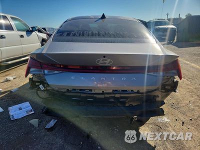Zdjęcie 6 z 13 samochodu: 2025 HYUNDAI ELANTRA SEL VIN:KMHLS4DG2SU953936 - miniatura