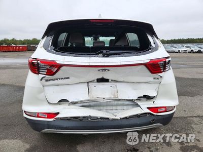 Zdjęcie 6 z 13 samochodu: 2018 KIA SPORTAGE EX VIN:KNDPNCAC1J7397334 - miniatura