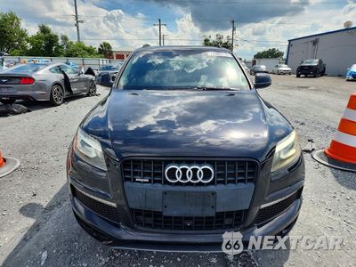 Piąte zdjęcie samochodu w środku: 2013 AUDI Q7 PRESTIGE VIN:WA1WMAFE7DD000741 - miniatura
