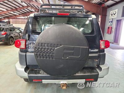 Zdjęcie 6 z 13 samochodu: 2009 TOYOTA FJ CRUISER BASE VIN:JTEBU11F49K060897 - miniatura