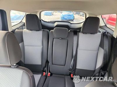 Zdjęcie 10 z 14 samochodu: 2017 FORD ESCAPE SE VIN:1FMCU0GD9HUC46748 - miniatura