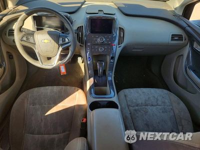Zdjęcie 8 z 12 samochodu: 2013 CHEVROLET VOLT VIN:1G1RA6E43DU122118 - miniatura