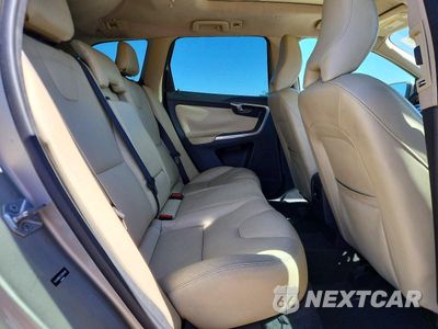 Zdjęcie 11 z 13 samochodu: 2016 VOLVO XC60 T5 PREMIER VIN:YV440MDK7G2906498 - miniatura
