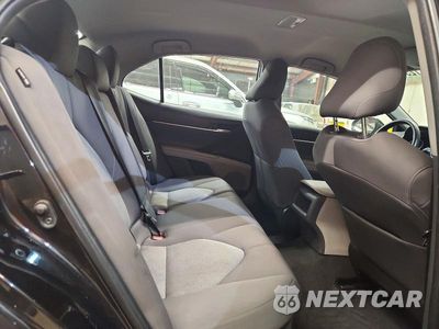 Zdjęcie 10 z 12 samochodu: 2023 TOYOTA CAMRY LE VIN:4T1C31AK5PU055309 - miniatura