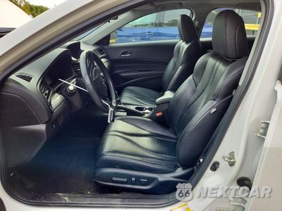 Zdjęcie 7 z 12 samochodu: 2019 ACURA ILX VIN:19UDE2F38KA002917 - miniatura