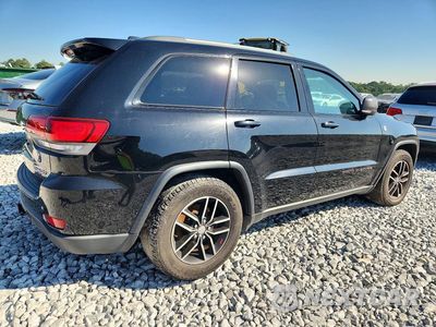 Trzecie zdjęcie samochodu z tyłu: 2017 JEEP GRAND CHEROKEE TRAILHAWK VIN:1C4RJFLG7HC674141 - miniatura