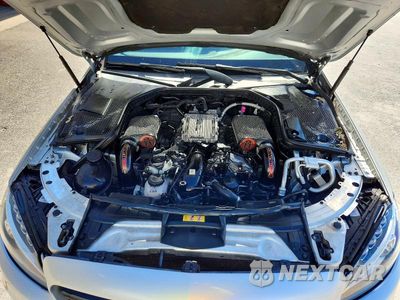 Zdjęcie 11 z 12 samochodu: 2017 MERCEDES-BENZ C 43 4MATIC AMG VIN:55SWF6EB9HU222375 - miniatura