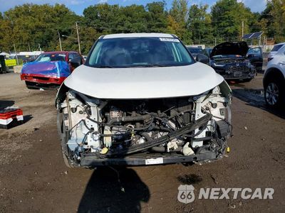 Piąte zdjęcie samochodu w środku: 2022 NISSAN ROGUE S VIN:5N1BT3AA5NC705502 - miniatura