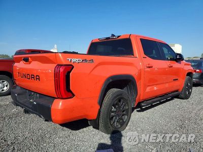 Trzecie zdjęcie samochodu z tyłu: 2024 TOYOTA TUNDRA LIMITED HV VIN:5TFWC5DB7RX041286 - miniatura