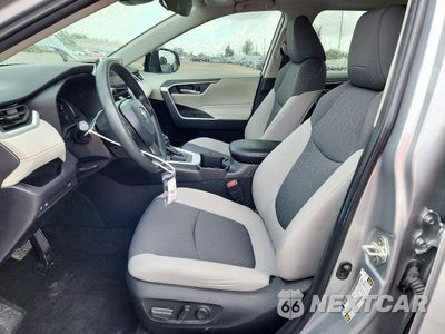 Zdjęcie 7 z 13 samochodu: 2024 TOYOTA RAV4 XLE VIN:2T3W1RFV4RW314659 - miniatura