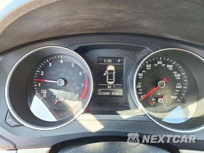 Zdjęcie 9 z 12 samochodu: 2017 VOLKSWAGEN JETTA SE VIN:3VWDB7AJ2HM355916 - miniatura
