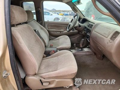 Zdjęcie 7 z 12 samochodu: 2002 TOYOTA TACOMA V6 VIN:5TEWN72N32Z892521 - miniatura