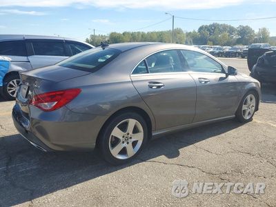 Trzecie zdjęcie samochodu z tyłu: 2018 MERCEDES-BENZ CLA 250 4MATIC VIN:WDDSJ4GB2JN598333 - miniatura
