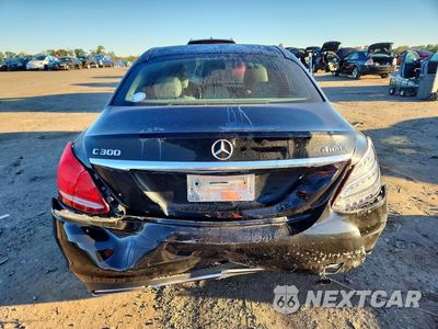 Zdjęcie 6 z 12 samochodu: 2015 MERCEDES-BENZ C 300 4MATIC VIN:55SWF4KB7FU000844 - miniatura
