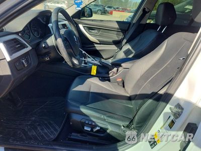 Zdjęcie 7 z 12 samochodu: 2017 BMW 320 XI VIN:WBA8E5G53HNU41801 - miniatura