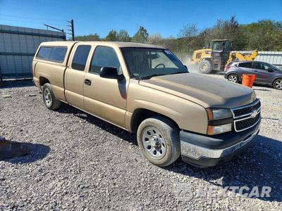 Czwarte zdjęcie samochodu z boku: 2007 CHEVROLET SILVERADO C1500 CLASSIC VIN:1GCEC19V47Z155691 - miniatura