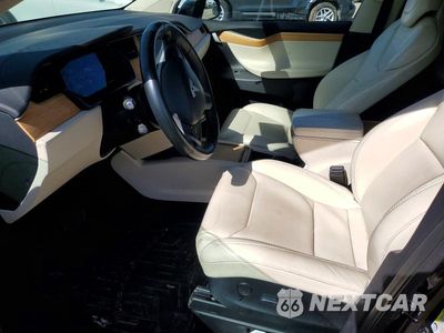 Zdjęcie 7 z 13 samochodu: 2018 TESLA MODEL X VIN:5YJXCDE27JF126978 - miniatura