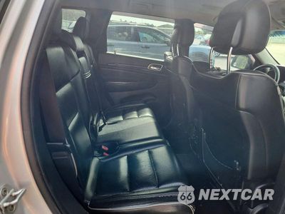 Zdjęcie 11 z 13 samochodu: 2011 JEEP GRAND CHEROKEE LAREDO VIN:1J4RR4GG7BC508694 - miniatura