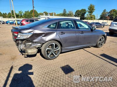Trzecie zdjęcie samochodu z tyłu: 2018 HONDA ACCORD SPORT VIN:1HGCV1F3XJA240725 - miniatura