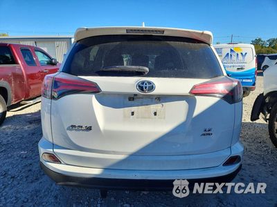 Zdjęcie 6 z 13 samochodu: 2017 TOYOTA RAV4 LE VIN:JTMBFREV7HJ171429 - miniatura