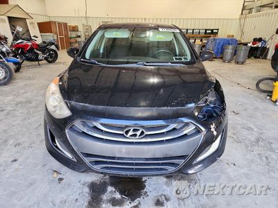Piąte zdjęcie samochodu w środku: 2013 HYUNDAI ELANTRA GT BASE VIN:KMHD35LE8DU026255 - miniatura