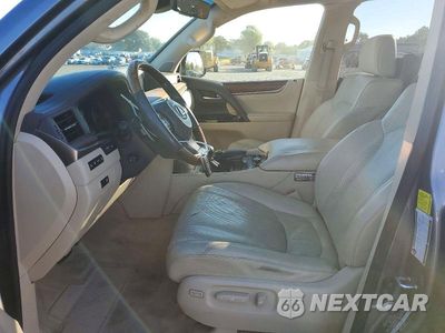 Zdjęcie 7 z 13 samochodu: 2017 LEXUS LX 570 VIN:JTJHY7AX4H4226494 - miniatura