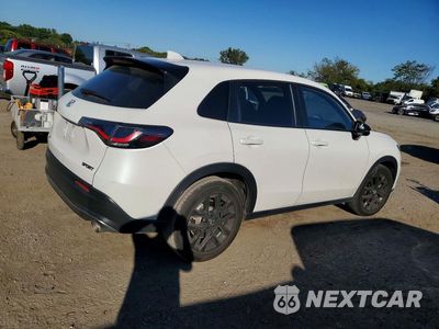 Trzecie zdjęcie samochodu z tyłu: 2025 HONDA HR-V SPORT VIN:3CZRZ2H52SM781106 - miniatura