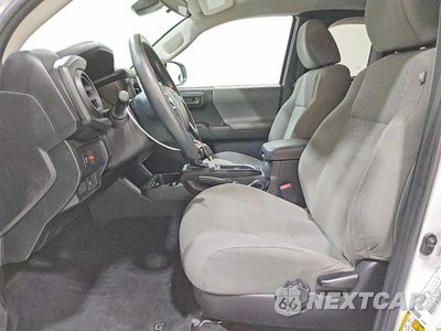 Zdjęcie 7 z 12 samochodu: 2022 TOYOTA TACOMA SR VIN:3TYRX5GN2NT061215 - miniatura