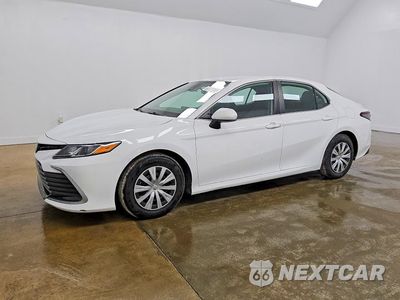 2023 TOYOTA CAMRY LE 4T1C31AK3PU055194 - główne zdjęcie licytacji z USA - miniatura
