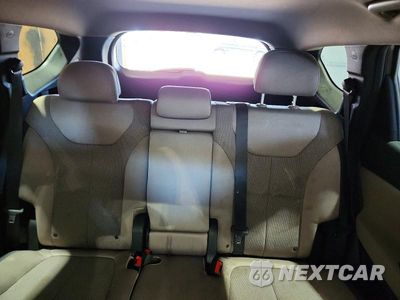 Zdjęcie 10 z 14 samochodu: 2020 HYUNDAI SANTA FE SEL VIN:5NMS33AD8LH196762 - miniatura