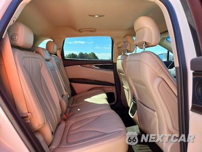 Zdjęcie 11 z 13 samochodu: 2016 LINCOLN MKX SELECT VIN:2LMTJ6KR1GBL39755 - miniatura