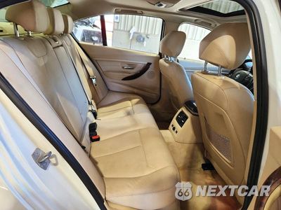 Zdjęcie 10 z 12 samochodu: 2013 BMW 328 XI VIN:WBA3B3C52DF530860 - miniatura