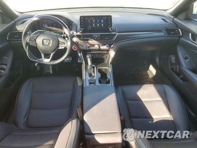 Zdjęcie 8 z 12 samochodu: 2021 HONDA ACCORD SPORT VIN:1HGCV1F31MA081291 - miniatura