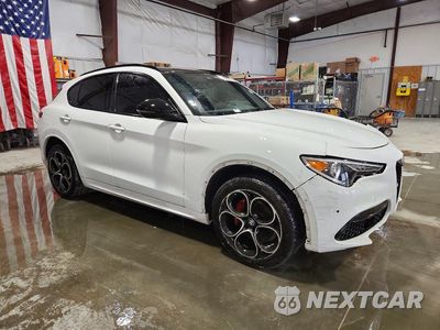 Czwarte zdjęcie samochodu z boku: 2022 ALFA ROMEO STELVIO TI VIN:ZASPAKBN4N7D28401 - miniatura