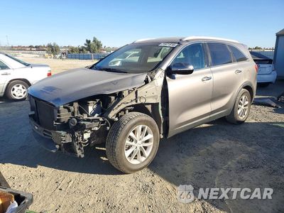 2017 KIA SORENTO LX 5XYPG4A35HG284712 - główne zdjęcie licytacji z USA - miniatura