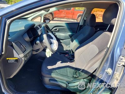 Zdjęcie 7 z 12 samochodu: 2016 KIA RIO LX VIN:KNADM4A33G6554823 - miniatura