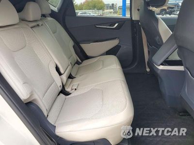 Zdjęcie 11 z 14 samochodu: 2023 KIA EV6 WIND VIN:KNDC3DLCXP5104574 - miniatura