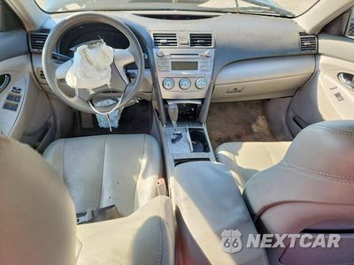 Zdjęcie 8 z 12 samochodu: 2011 TOYOTA CAMRY LE VIN:4T1BF3EK1BU169177 - miniatura