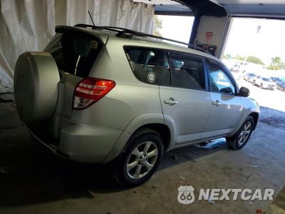 Trzecie zdjęcie samochodu z tyłu: 2009 TOYOTA RAV4 LIMITED VIN:JTMBF31V795007577 - miniatura