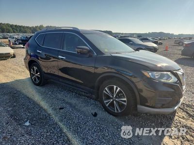 Czwarte zdjęcie samochodu z boku: 2019 NISSAN ROGUE SV VIN:5N1AT2MT0KC845259 - miniatura
