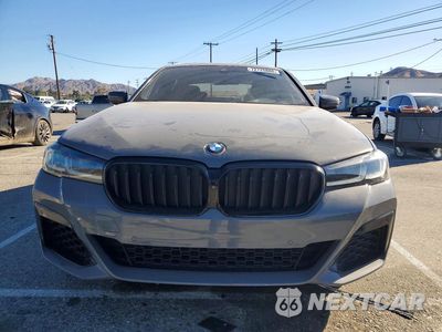 Piąte zdjęcie samochodu w środku: 2021 BMW 530E VIN:WBA13AG0XMCG11570 - miniatura