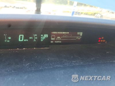 Zdjęcie 9 z 12 samochodu: 2013 TOYOTA PRIUS ONE VIN:JTDKN3DU6D5649299 - miniatura