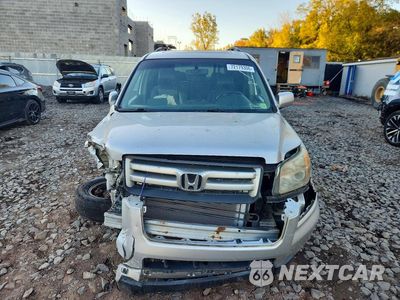 Piąte zdjęcie samochodu w środku: 2006 HONDA PILOT EX VIN:2HKYF18606H556742 - miniatura