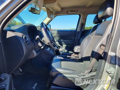 Zdjęcie 7 z 12 samochodu: 2016 JEEP PATRIOT SPORT VIN:1C4NJPBA3GD706335 - miniatura