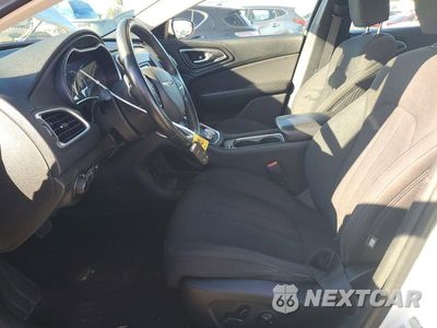 Zdjęcie 7 z 12 samochodu: 2015 CHRYSLER 200 LIMITED VIN:1C3CCCAG8FN760095 - miniatura