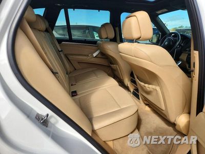 Zdjęcie 10 z 12 samochodu: 2012 BMW X5 XDRIVE50I VIN:5UXZV8C51CL423296 - miniatura