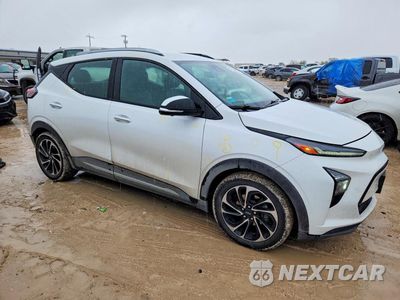 Czwarte zdjęcie samochodu z boku: 2023 CHEVROLET BOLT EUV PREMIER VIN:1G1FZ6S03P4139874 - miniatura