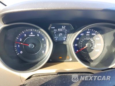 Zdjęcie 9 z 12 samochodu: 2012 HYUNDAI ELANTRA GLS VIN:5NPDH4AE9CH132340 - miniatura